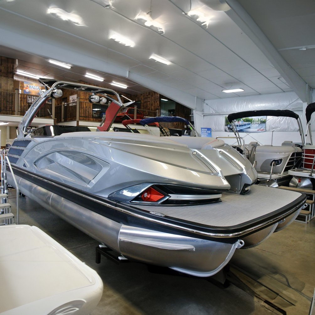 Top-Performance 25 ft Fiberglass Sport Pontoon with and Engine for Fishing and Water Spots and Sea Recreations